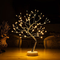 Arbre aux lumières magiques